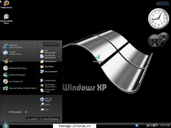 Black XP 5.0 CD Version - Original untweaked with WGA passing key Added: IE - Sisteme de operare